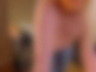 April-Nelson's Live Sex Cam Show