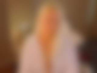 April-Nelson's Live Sex Cam Show