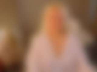 April-Nelson's Live Sex Cam Show