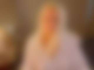 April-Nelson's Live Sex Cam Show