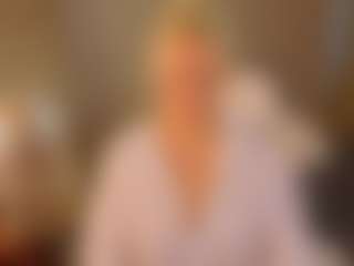 April-Nelson's Live Sex Cam Show
