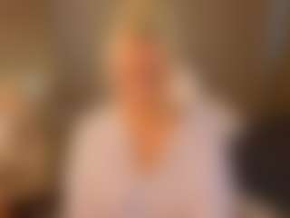 April-Nelson's Live Sex Cam Show