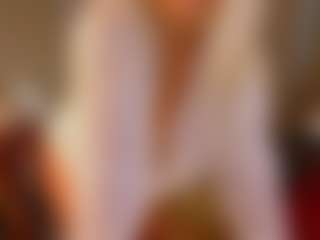 April-Nelson's Live Sex Cam Show