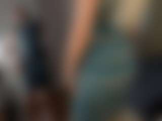 April-Nelson's Live Sex Cam Show