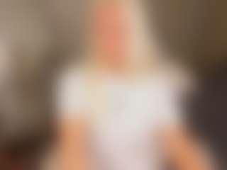 Live cam show with April-Nelson - Natural on Fling VIP Chat