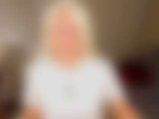 Live cam show with April-Nelson - Oil on Nude Chat * 1 On 1 Webcam Sex * Live Cam Show