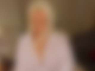 April-Nelson's Live Sex Cam Show