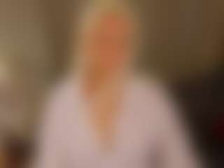 April-Nelson's Live Sex Cam Show