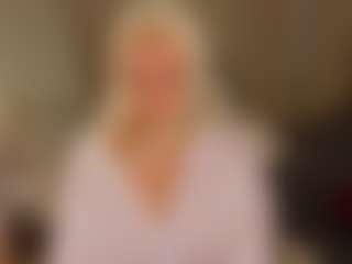 April-Nelson's Live Sex Cam Show