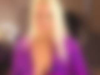 Live cam show with April-Nelson - Upskirt on Nude Chat * 1 On 1 Webcam Sex * Live Cam Show