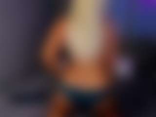 Live cam show with April-Nelson - Normal on AdultVida.com