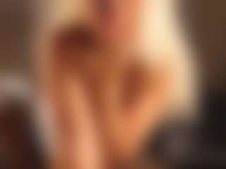 April-Nelson's Live Sex Cam Show