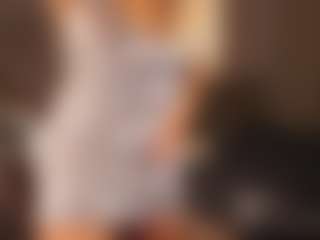 April-Nelson's Live Sex Cam Show
