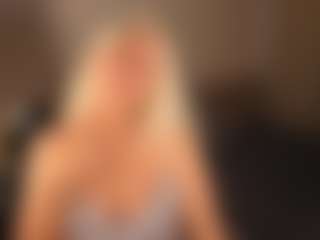 April-Nelson's Live Sex Cam Show