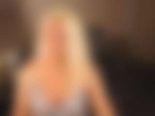 April-Nelson's Live Sex Cam Show