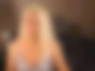 April-Nelson's Live Sex Cam Show