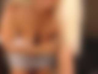 April-Nelson's Live Sex Cam Show
