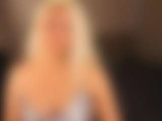 April-Nelson's Live Sex Cam Show