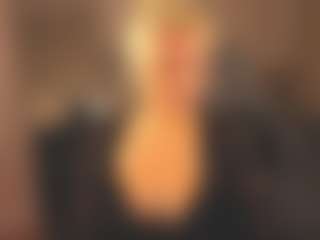 Live cam show with April-Nelson - Sexy on Sweet Sext