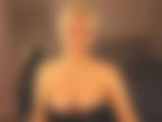 Live cam show with April-Nelson - Natural on Sweet Sext