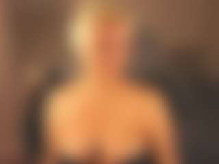 Live cam show with April-Nelson - Sexy on boobsie.com