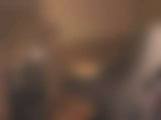 Live cam show with April-Nelson - Normal on studioflirtlive.com