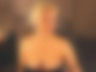 Live cam show with April-Nelson - Blonde Hair Shaved Pussy on Big Tits