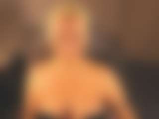 Live cam show with April-Nelson - Blue Eyes on Camversity