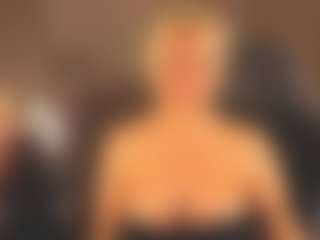 April-Nelson's Live Sex Cam Show