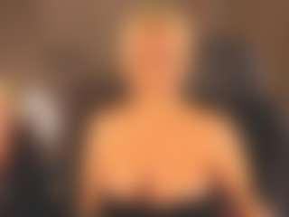 April-Nelson's Live Sex Cam Show