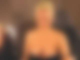 April-Nelson's Live Sex Cam Show
