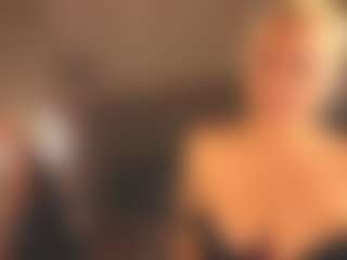 Live cam show with April-Nelson - Tease Blonde Hair on LiveSexCams6