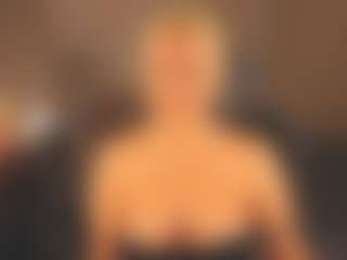 April-Nelson's Live Sex Cam Show