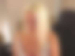 Live cam show with April-Nelson - Sexy on chickslive.net