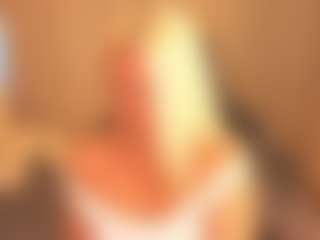 Live cam show with April-Nelson - Cute on Camsoda