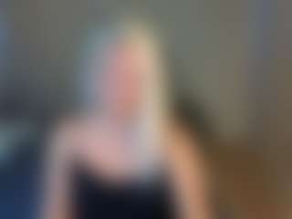 April-Nelson's Live Sex Cam Show