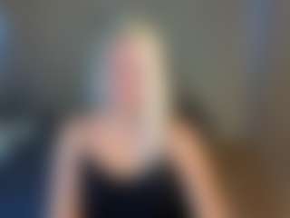 April-Nelson's Live Sex Cam Show