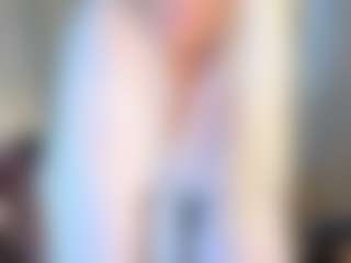 Show en direct avec April-Nelson - Public sur Camsoda