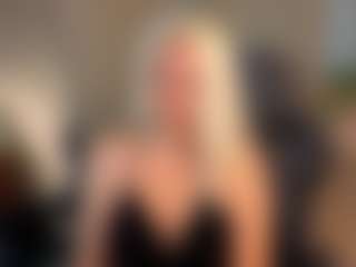 April-Nelson's Live Sex Cam Show
