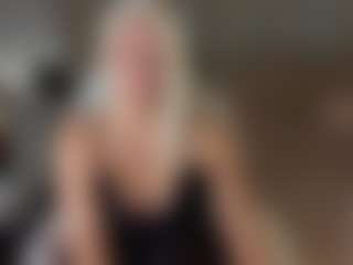 April-Nelson's Live Sex Cam Show