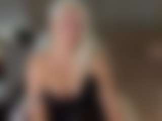 April-Nelson's Live Sex Cam Show