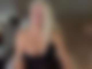 Live cam show with April-Nelson - BBW White on Camsoda | netherlands