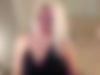 April-Nelson's Live Sex Cam Show