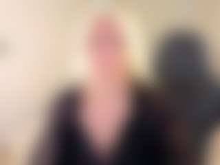 April-Nelson's Live Sex Cam Show