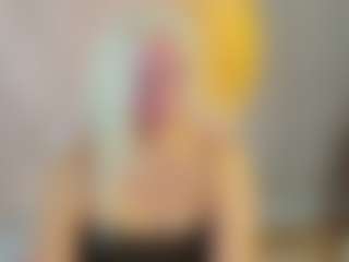 April-Nelson's Live Sex Cam Show
