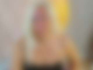 April-Nelson's Live Sex Cam Show