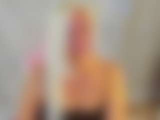 April-Nelson's Live Sex Cam Show