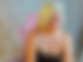 April-Nelson's Live Sex Cam Show