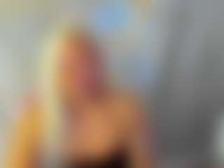 April-Nelson's Live Sex Cam Show
