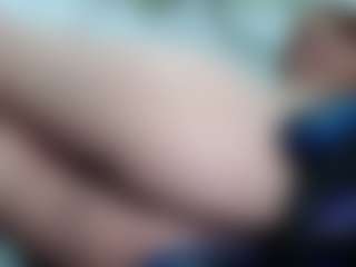 geolor26's Live Sex Cam Show
